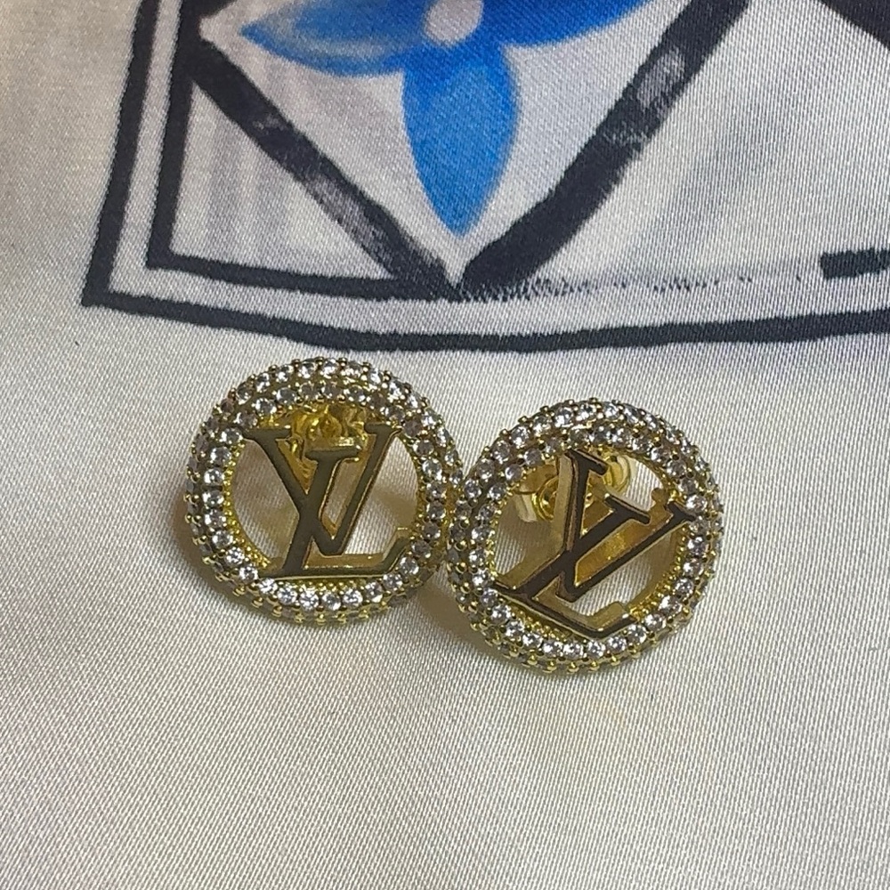 Louis Vuitton Gold Crystal Round LV Logo Stud Earrings - Picture 11 of 13